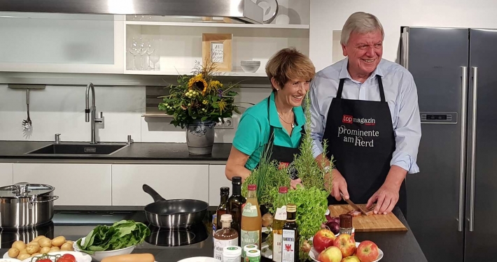 Volker & Ursula Bouffier kochen im KÜCHEN ATELIER GROHS