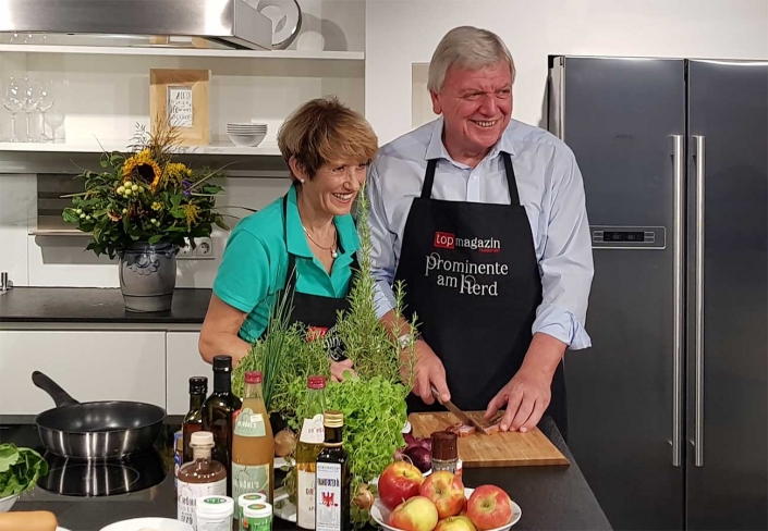 Volker & Ursula Bouffier kochen im KÜCHEN ATELIER GROHS